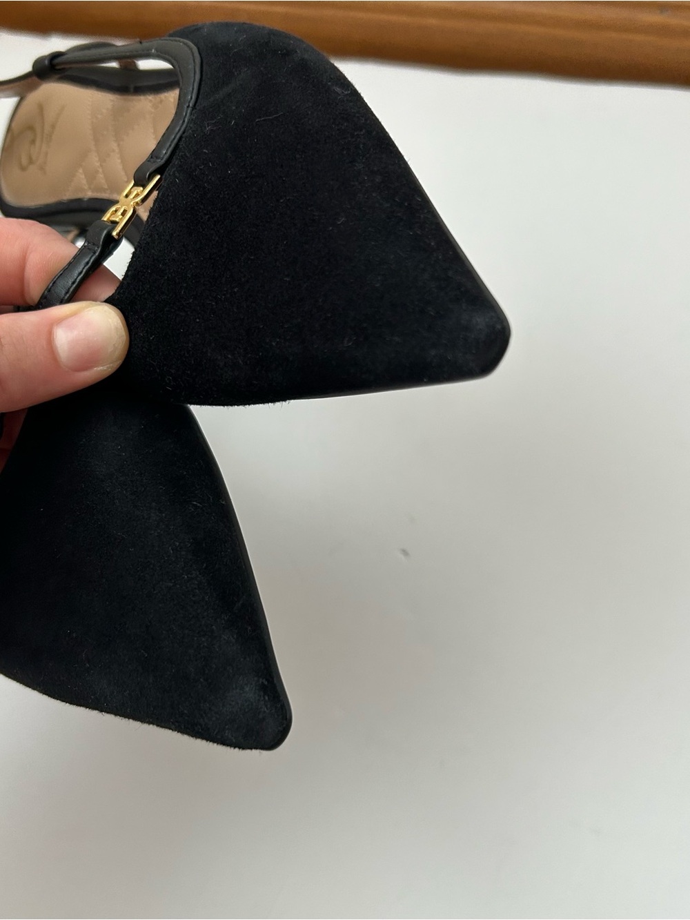 Sam Edelman Cohen Suede Slingback Pointed Flats Black Gold 9 - Picture 14 of 16